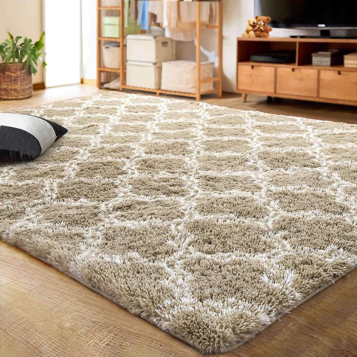 LOCHAS Luxury Shag Area Rug 5x8 Feet Geometric Plush Fluffy Rugs, Extra Soft Carpet Moroccan Rugs for Bedroom Living Room Dorm Kids, High Pile Shaggy Floor Rug Decor, Beige and White